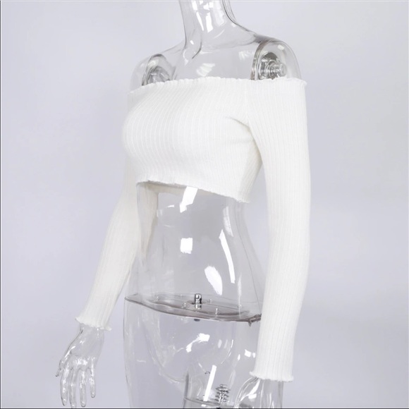 Cropped Ruffle sweater - Picture 3 of 5